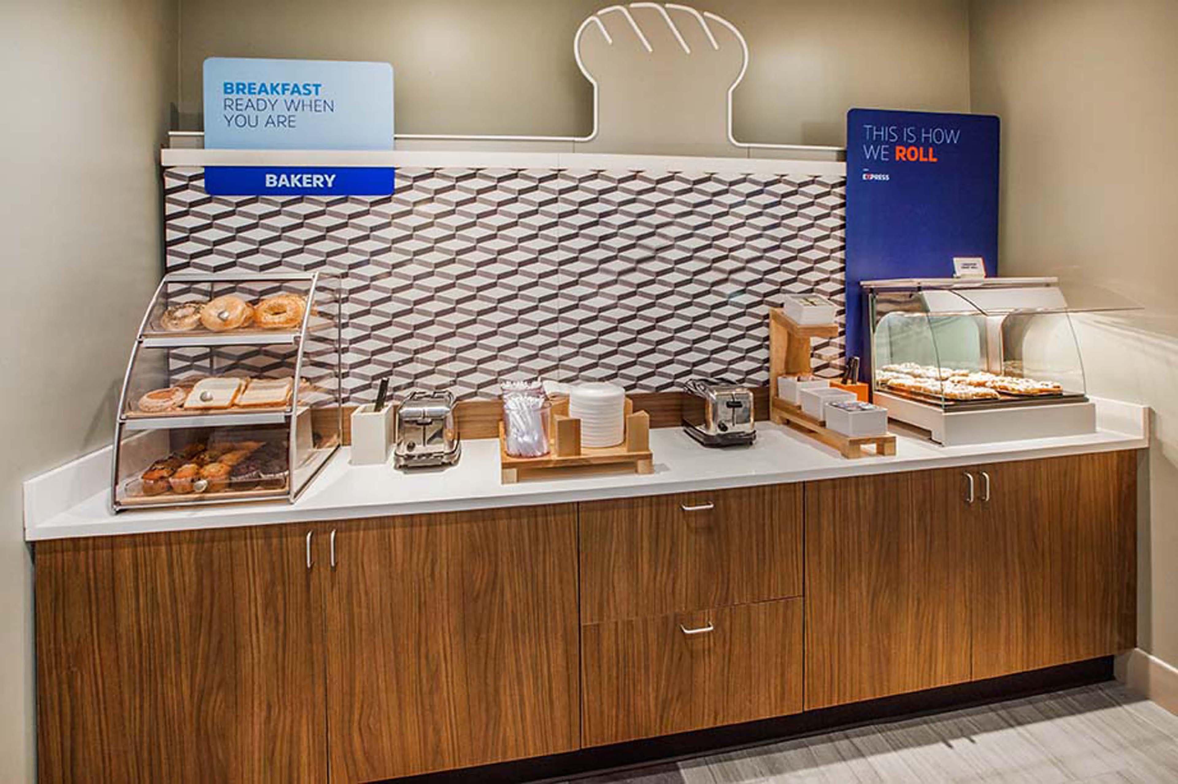 Holiday Inn Express & Suites Columbus - Polaris, An Ihg Hotel โคลัมบัส ภายนอก รูปภาพ
