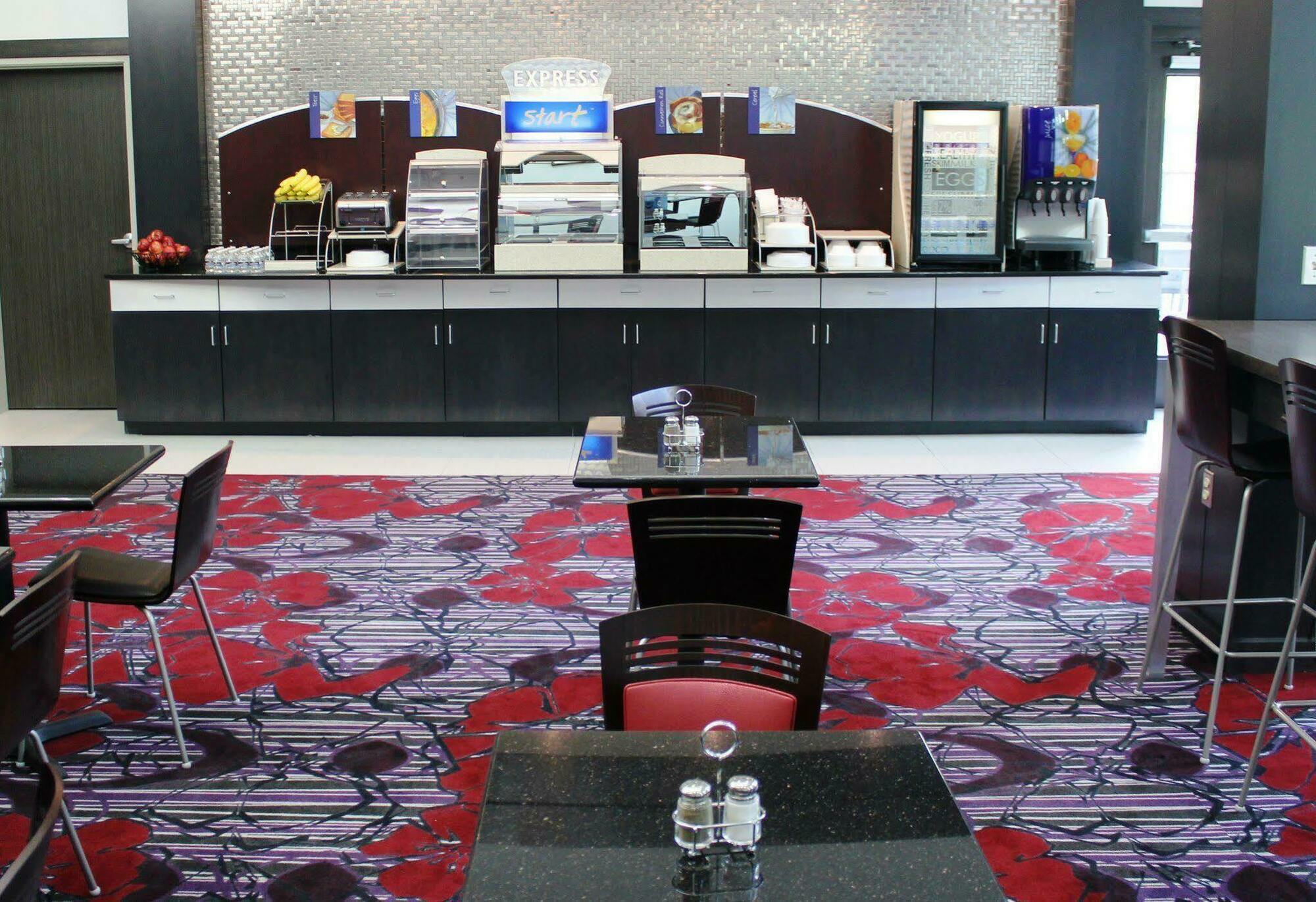 Holiday Inn Express & Suites Columbus - Polaris, An Ihg Hotel โคลัมบัส ภายนอก รูปภาพ